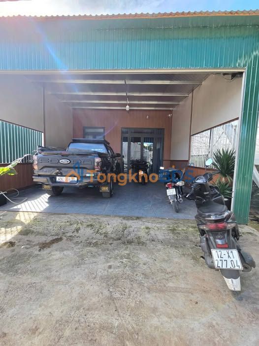 Nhà Thị trấn Lạc Dương 120m² 1.999 tỷ - Ô tô vào nhà