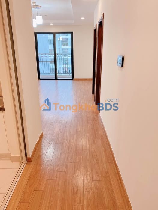 Bán Căn Hộ T10 Vip Long Biên 81m² Giá 9 Tỷ - Sổ Hồng Sẵn Sàng