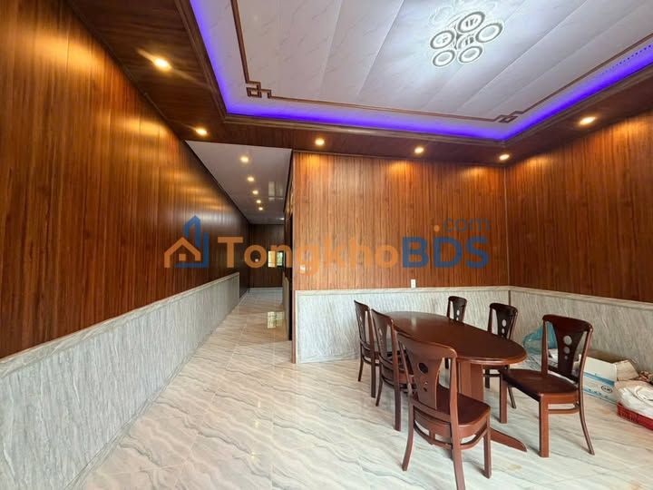 Nhà Kim Đồng P6 Đà Lạt 75m² - 1.5 Tỷ, Sân Đậu Ô Tô