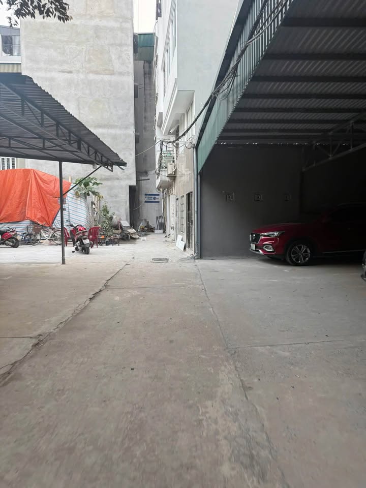 Nhà 6 Tầng Thang Máy Thạch Bàn, Long Biên - 35.3m² Ô Tô Đỗ Cửa