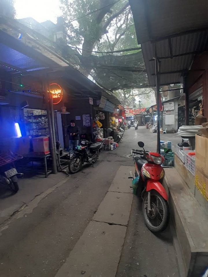 Nhà Mặt Tiền Nguyễn Công Trứ 70m² - Kinh Doanh Sầm Uất, Giá 6 Tỷ