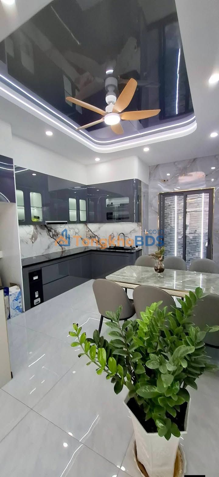 Nhà Mặt Tiền Bình Chuẩn 60m² (3 Tầng) - Full Nội Thất Cao Cấp - 5 Tỷ