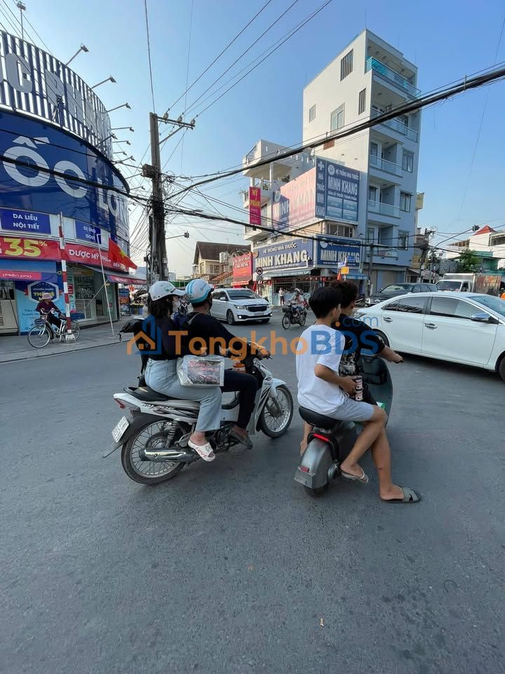 Nhà Mặt Tiền Thủ Khoa Huân, Quận 1 - Kinh Doanh Đa Ngành, Giá 6.3 Tỷ