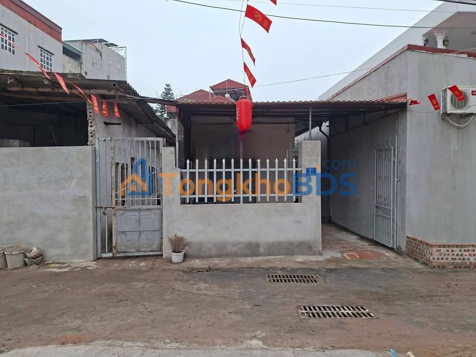 Nhà 115.6m² Chợ Gạo, Hưng Yên - Ô tô vào nhà, gần chợ, 3 tỷ