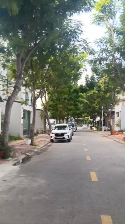 Nhà Phố KĐT K1 Nha Trang 256m² - Sổ Hồng Hoàn Công, Giá 5.9 Tỷ