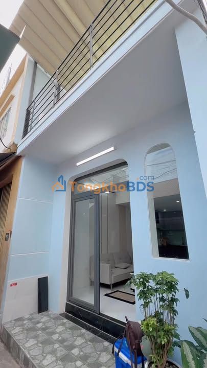 Nhà 2 Tầng Lô Góc Hoàng Diệu, Đà Nẵng - 42.6m² Full Nội Thất Giá 3.55 Tỷ