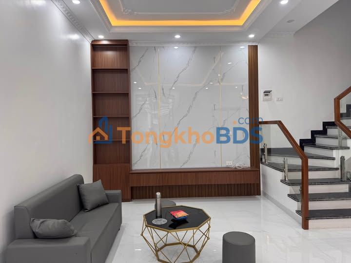 Nhà 4 Tầng Độc Lập - Đường Đà Nẵng, Ngô Quyền - 41m² Hướng Nam Giá Tốt