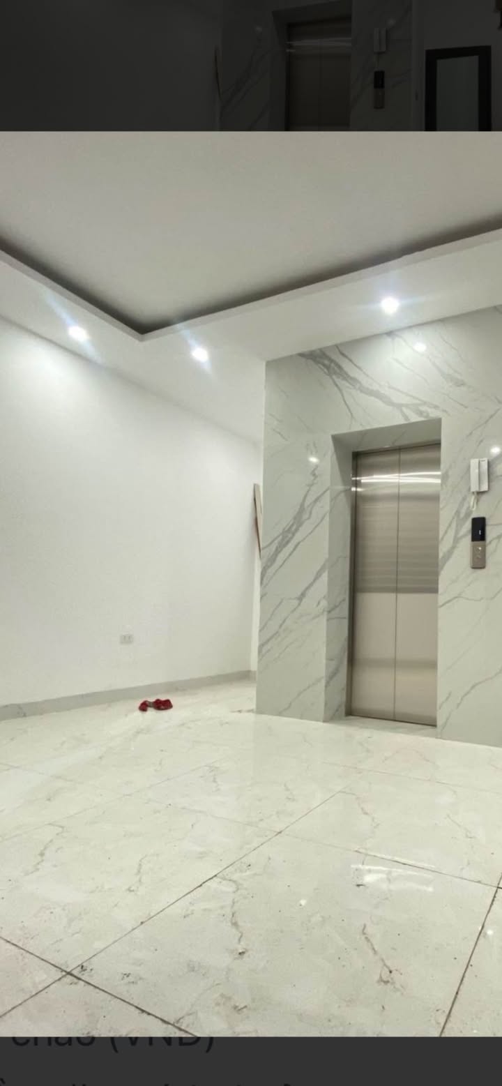 Nhà 6 Tầng Thang Máy Trần Quang Diệu, Đống Đa - 30m², 10.9 Tỷ