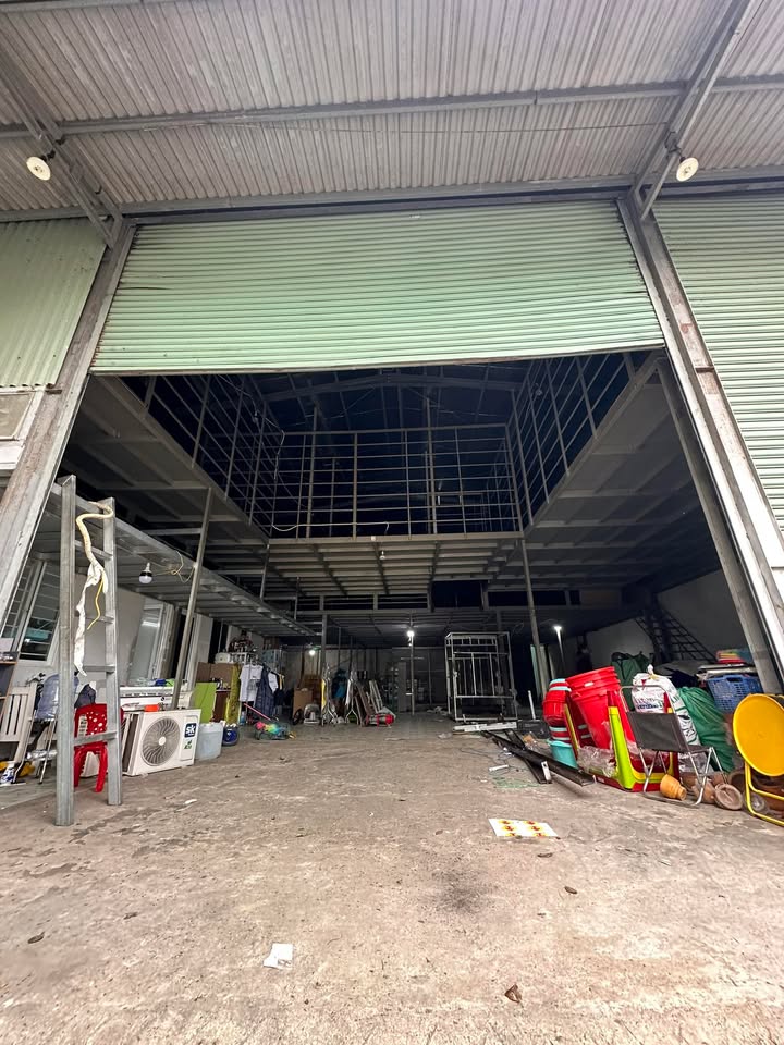 Cho thuê kho xưởng mặt tiền đường 7.5m Điện Bàn, Quảng Nam - 330m² có PCCC, văn phòng