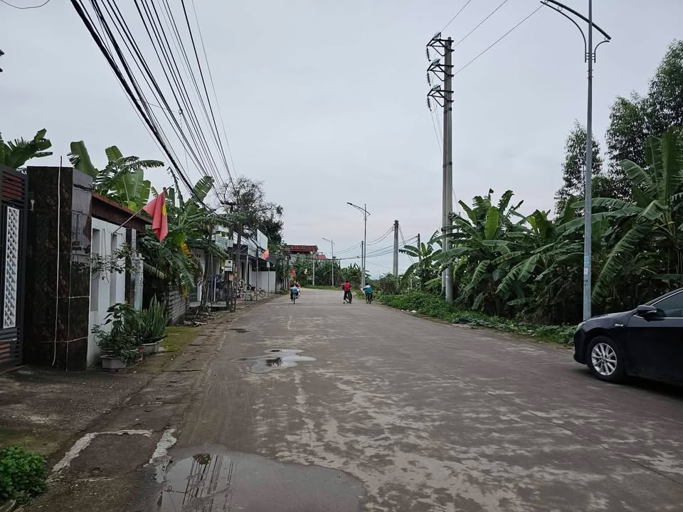 Đất đấu giá Tân Liễu 100m² - Kinh doanh đỉnh, giá 2.2 tỷ - Bắc Giang