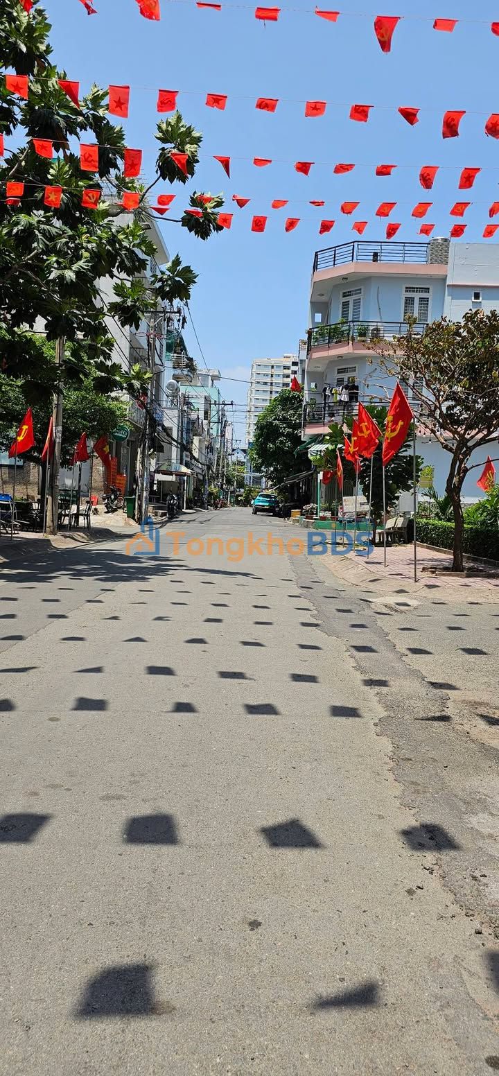 Nhà 3 Lầu Cư Xá Phú Lâm, 74m², 3PN, Giá 4.99 Tỷ - Sổ Vuông A4