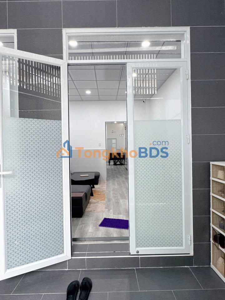 Nhà 4x28m Thoại Ngọc Hầu, Tân Phú - Sổ hồng, Tặng GPXD 3 Lầu