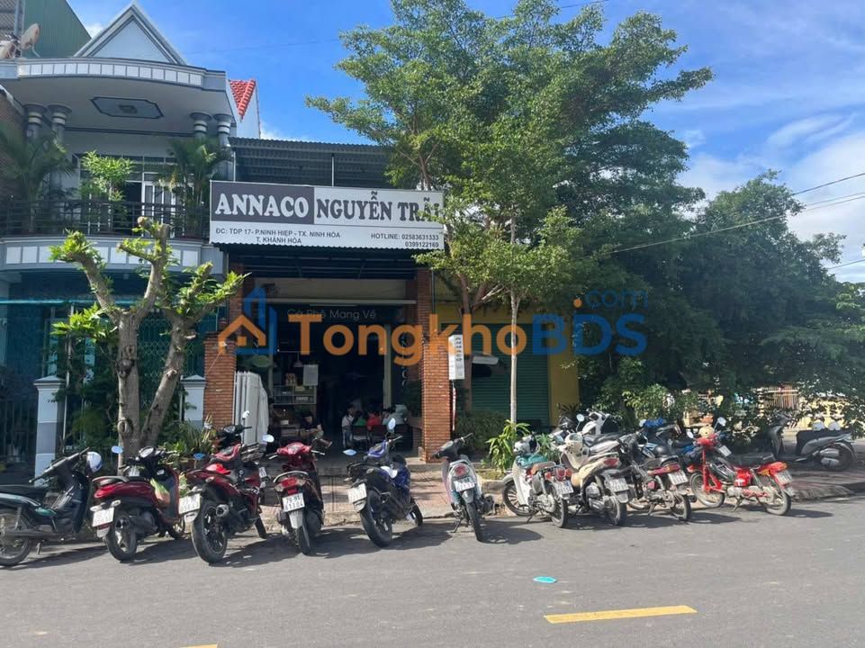 Nhà Mặt Tiền Kinh Doanh 90m² Tặng Quán Cafe TDP 17, Ninh Hòa - Giá 2.7 Tỷ
