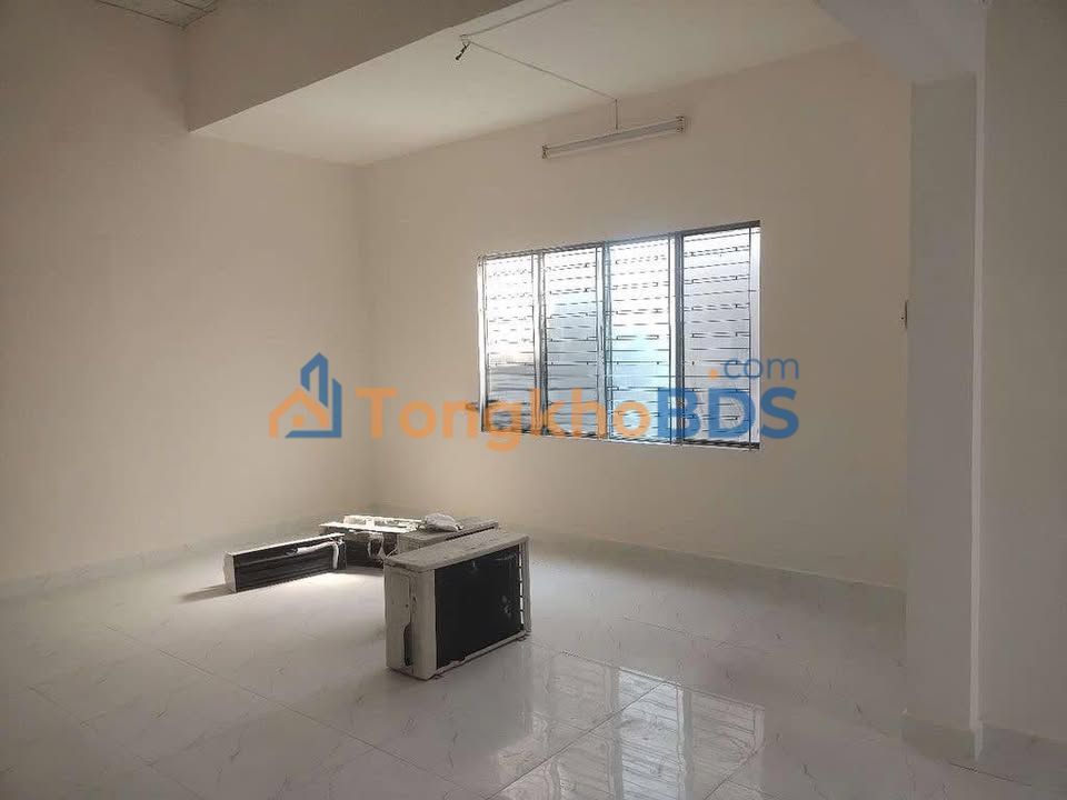 Cho thuê nhà 4PN HXT Trường Chinh, Tân Bình - 90m² - 16 Triệu/Tháng