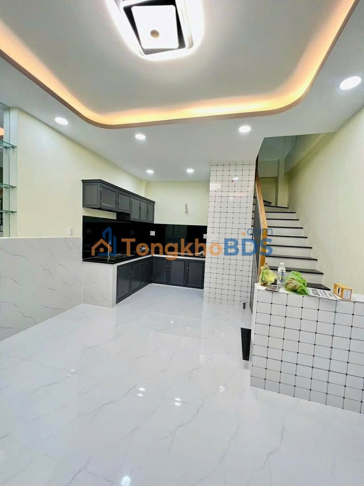 Nhà 28m² Lê Lư, Tân Phú - Sổ hồng, 3.35 Tỷ, Dọn Vào Ở Ngay