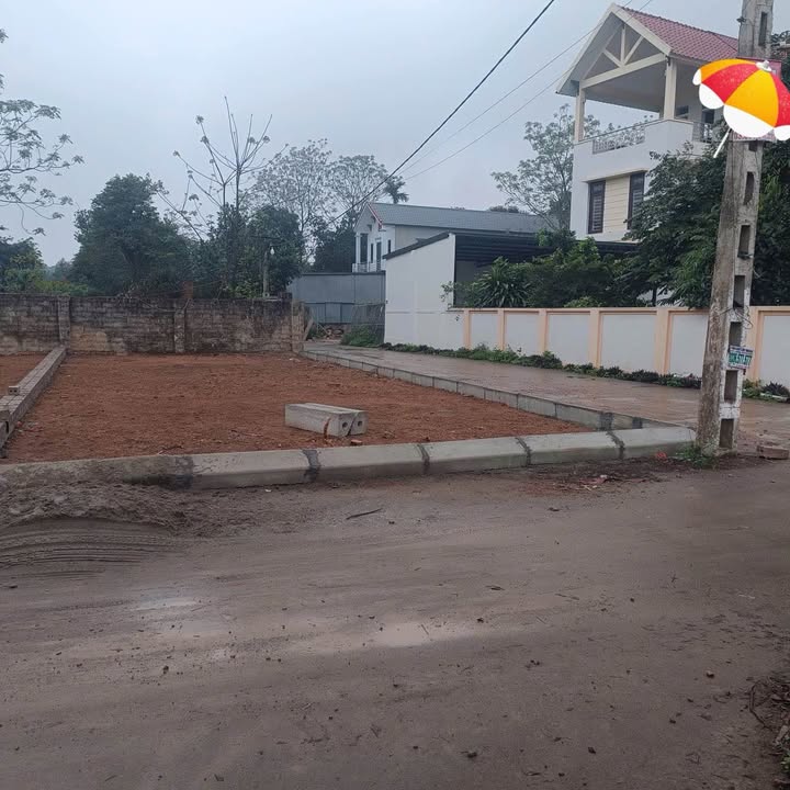 Đất nền Thạch Thất 124m² - Lô góc 2 mặt tiền, Hạ Bằng - Giá tốt