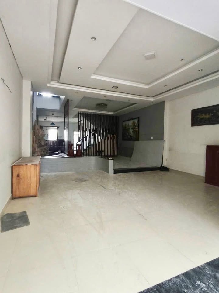 Cho thuê nhà KDC Vĩnh Lộc, Bình Tân - 114m², 4PN, Kinh doanh tốt