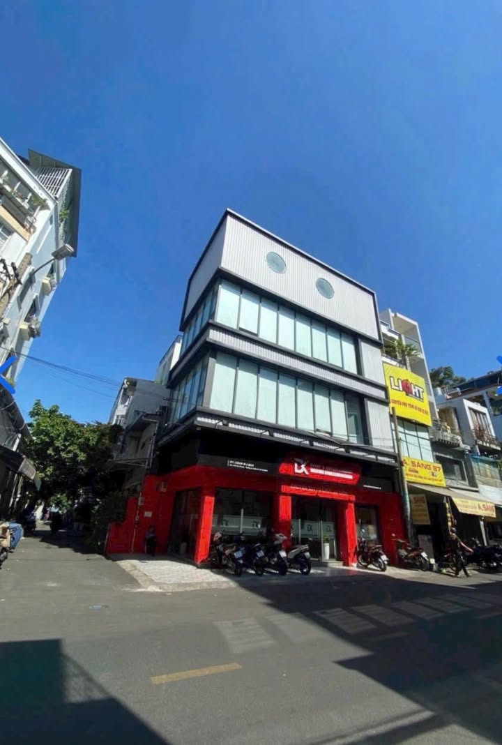 Nhà Góc 2 Mặt Tiền Nguyễn Tri Phương, Quận 10 - Kinh Doanh Sầm Uất 55 Triệu/Tháng