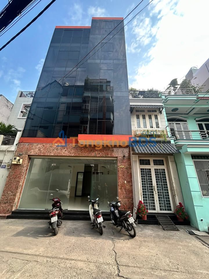 Cho thuê Nhà Mặt Tiền Trần Thủ Độ, Tân Phú - 77m², Thang Máy, Giá 38 Triệu