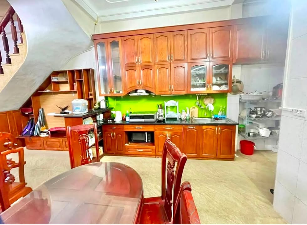 Cho Thuê Nhà 5 Tầng Full Nội Thất - Ngõ Ô Tô Mỗ Lao, Hà Đông