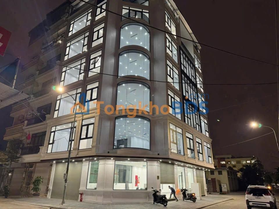 Cho Thuê Tòa Nhà 7 Tầng Full Kính Vạn Phúc, Hà Đông - 1400m² Kinh Doanh Đa Ngành