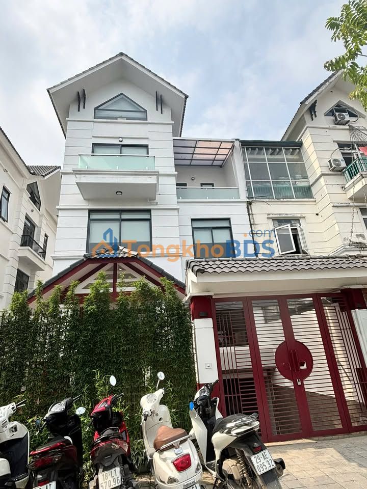 Cho thuê Trung tâm Ngoại ngữ 200m² mặt tiền Nguyễn Văn Luyện, Hà Đông - Sẵn sàng kinh doanh