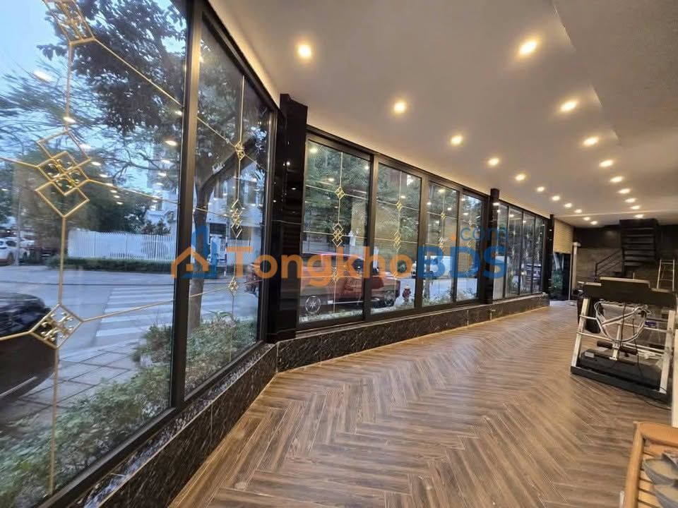 MBKD 136m² Gleximco, Lê Trọng Tấn - Kinh doanh đắc lợi