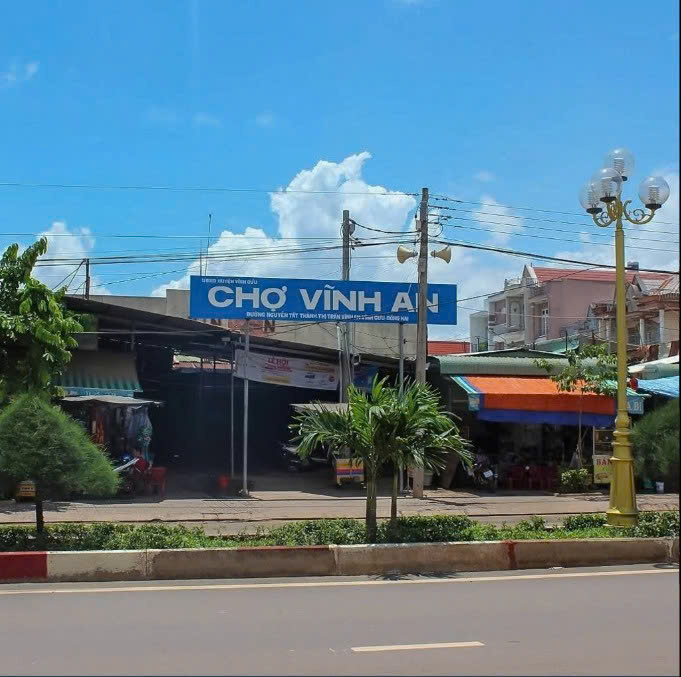 Bán Đất Vĩnh An, Đồng Nai 700m² Sổ Hồng Riêng - Giá 600 Triệu