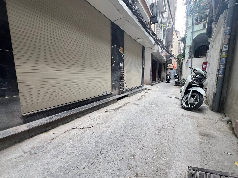 Nhà 6 Tầng Thang Máy - Ngõ Thông Ô Tô - Trương Định, Hai Bà Trưng - 35m² - 7.8 Tỷ