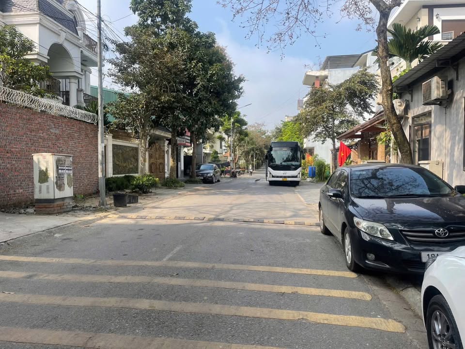 Đất Vàng Đường Quang Trung, Việt Trì - 90m² Vuông Vắn, Sẵn Sổ Hồng