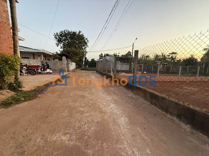 Đất Tân An Buôn Ma Thuột 250m² 1.95 tỷ - Sổ đỏ chính chủ