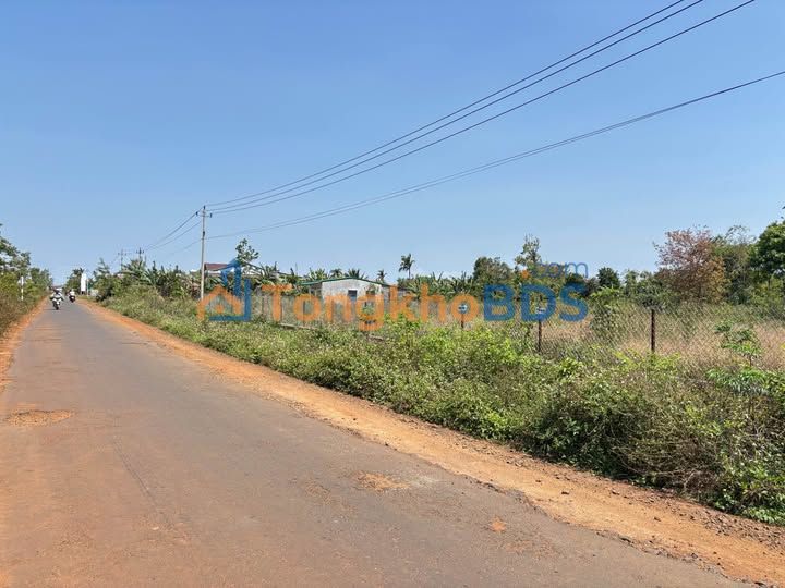 Đất nền mặt tiền trục chính EaDrong, BMT - 1050m² - 7.35 tỷ