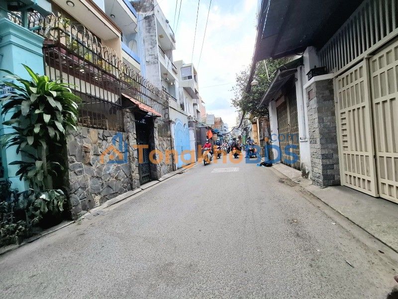 Nhà 50m² Tân Bình - 3PN, Sát MT CMT8, 4.95 Tỷ