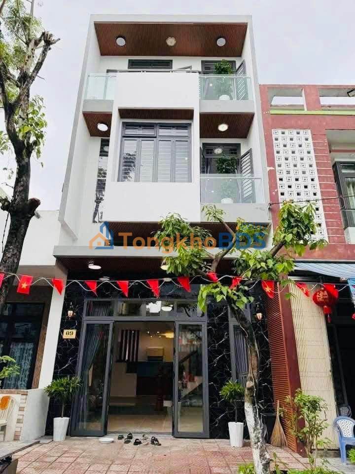 Nhà Mặt Tiền Kinh Doanh 75m² Quận Tân Bình - Sát Bến Xe Trung Tâm