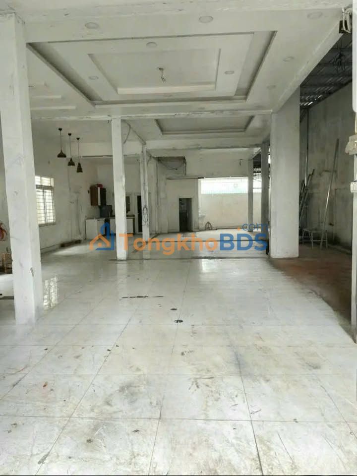 Cho thuê kho xưởng Bà Điểm, Hóc Môn 250m² - Xe tải 10 tấn, giá 17 triệu