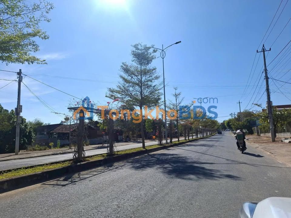 Đất nền Võ Nguyên Giáp, Kon Tum 233m² - Giá tốt, vuông vức, thổ cư 100m²