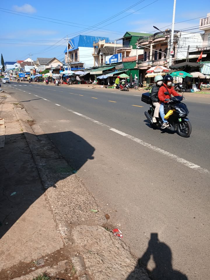 Nhà Mặt Tiền QL20 Liên Đầm, Di Linh - 600m² Kinh Doanh Đắc Lộc