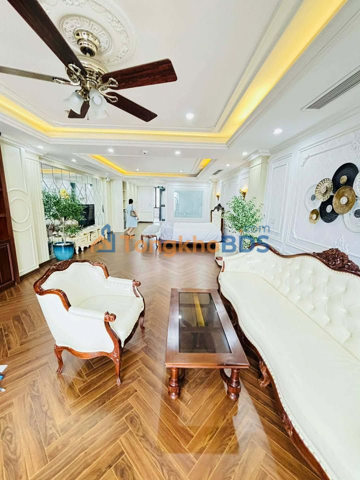 Cho thuê Tòa nhà 7 tầng mặt tiền Khúc Hạo, Sơn Trà - 700m² KD Đa ngành