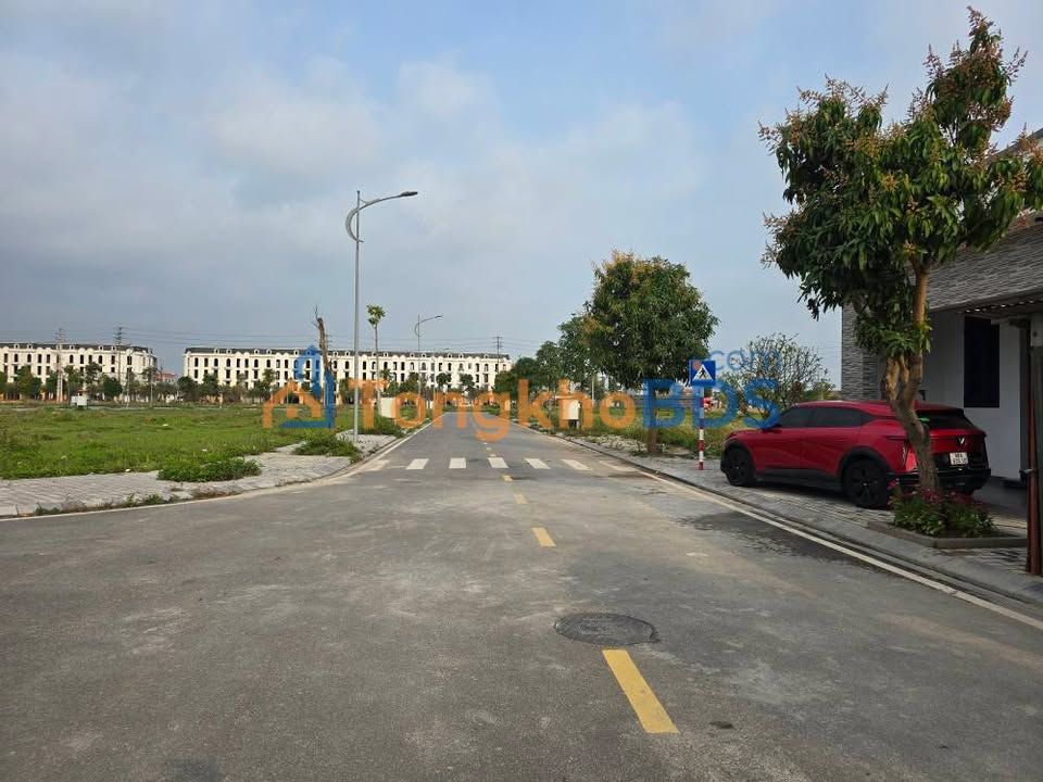 Đất nền KĐT Tứ Trưng Vĩnh Tường 120m² - Kinh doanh sầm uất, giá 4 tỷ