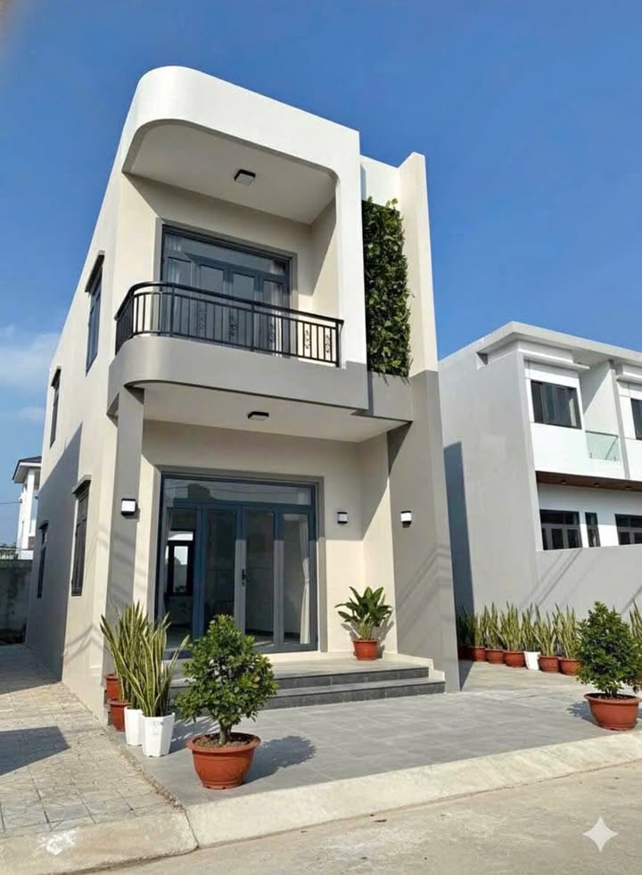 Nhà 2 Tầng 3PN Hương Lộ 15, Bình Chánh - Full Nội Thất, Giá 1.9 Tỷ