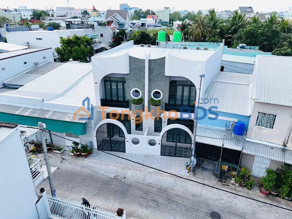 Nhà 2 Mặt Tiền Sương Nguyệt Anh, Rạch Giá - 2 Tỷ 790, Tặng Nội Thất