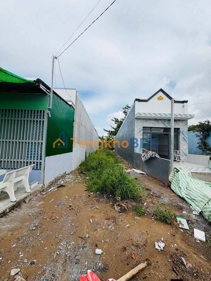 Đất nền mặt tiền Trần Văn Trà, Long Xuyên 112m² - Sổ hồng sẵn sàng