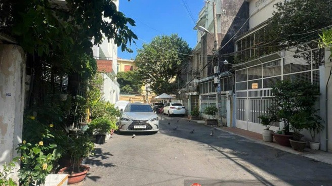 Nhà 56m² Hai Bà Trưng - Ô tô đỗ cổng, kinh doanh homestay hái ra tiền