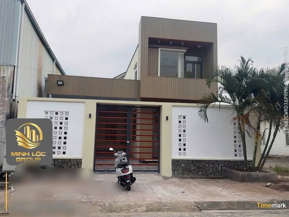 Nhà 200m² Long Thành - 7 Tỷ - Full Nội Thất Cao Cấp