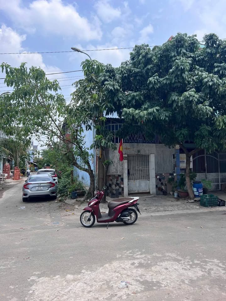 Nhà 2 Mặt Tiền Đường 12m Bình Chánh - 68m² - Sổ Hồng Riêng