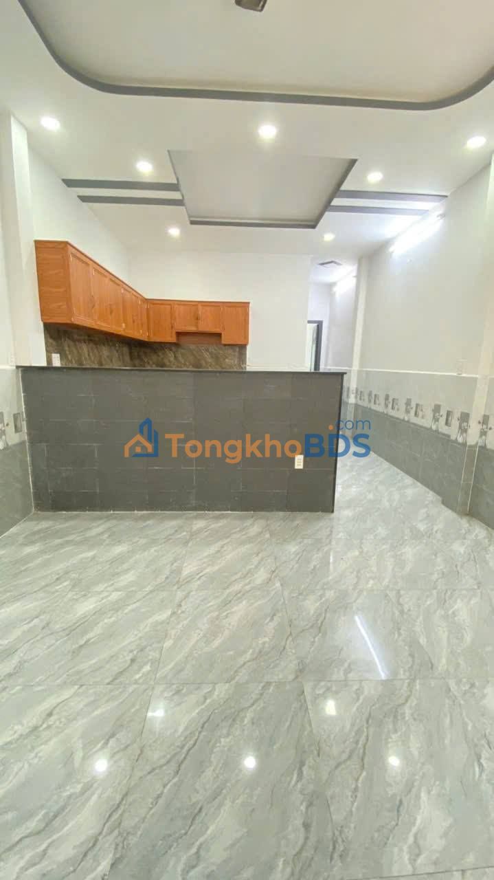 Cho thuê nhà nguyên căn Tân Xuân, Hóc Môn - 4PN, 1 trệt 1 lầu, 8tr/tháng