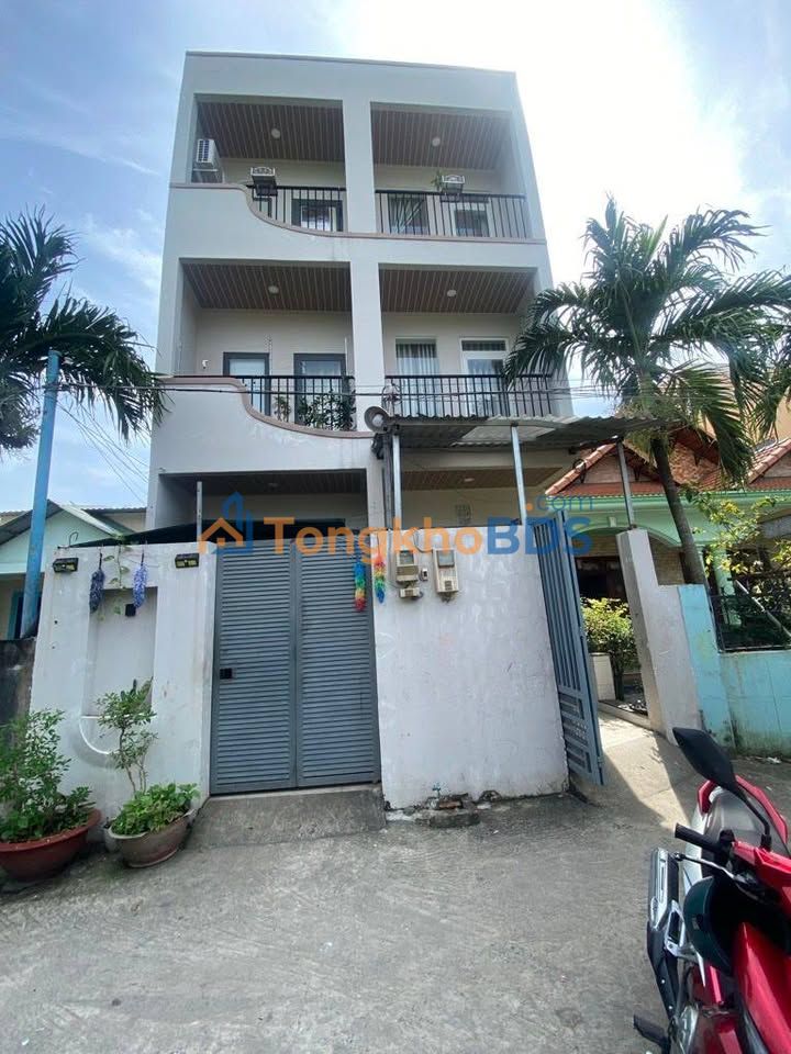 Bán Gấp 2 Nhà 3 Tầng Cát Lái, Thủ Đức - 115m², 8PN, Dòng Tiền Sẵn