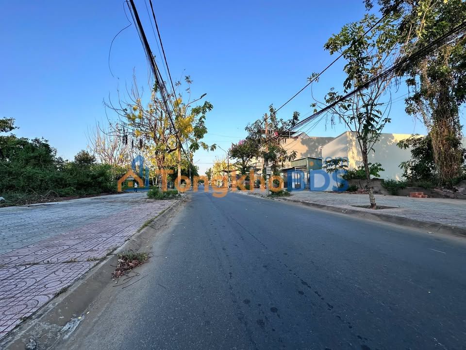 Đất thổ cư mặt tiền Đoàn Giỏi, Mỹ Tho 99m² - Giá 2.1 tỷ, Hướng Nam mát mẻ