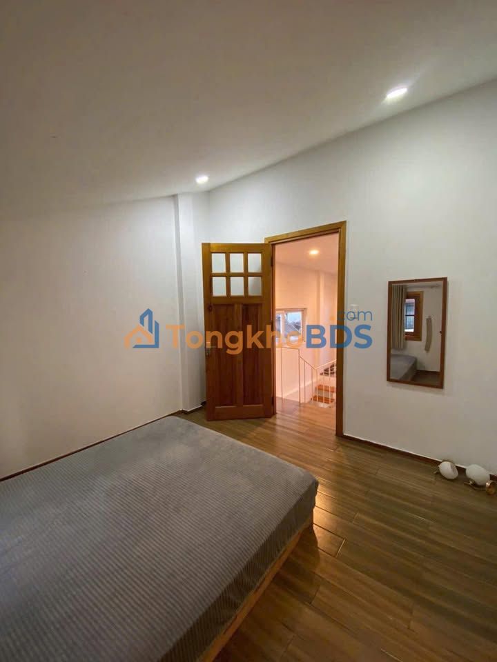 Nhà 4PN Hẻm Ô Tô P8 Đà Lạt - Kinh Doanh/Ở, Giá 10 Triệu