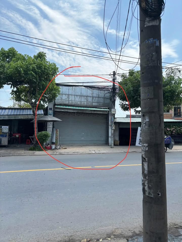 Kho Xưởng Mặt Tiền Nguyễn Văn Bứa, Hóc Môn - 160m² - 10 Tỷ